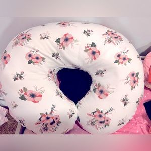 Boppy Baby/Nursing Pillow